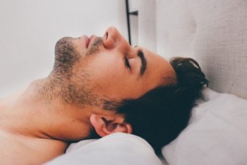 Homme apnée du sommeil